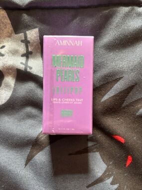 Aminnah Mermaid Pearls Lollipop Lips & Cheeks Tint - Berry